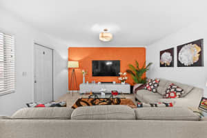 200 12th Avenue, Hallandale Beach, FL 33009 - MLS#R11166599