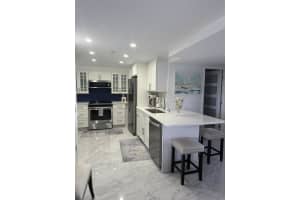 5200 Flagler Drive, West Palm Beach, FL 33407 - MLS#R11166606