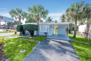 3800 10th Avenue, Palm Springs, FL 33461 - MLS#R11166608