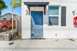 801 Dobbins Street, West Palm Beach, FL 33405 - MLS#R11166632