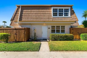 4270 Hazel Avenue, Palm Beach Gardens, FL 33410 - MLS#R11166678