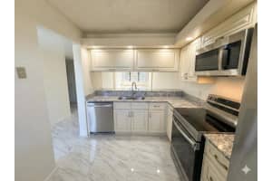 3826 Whitehall Drive, West Palm Beach, FL 33401 - MLS#R11166693