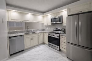 3826 Whitehall Drive, West Palm Beach, FL 33401 - MLS#R11166693