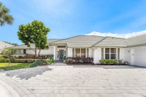 4 Sutton Drive, Boynton Beach, FL 33436 - MLS#R11166706