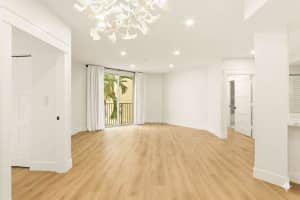 720 Sapodilla Avenue, West Palm Beach, FL 33401 - MLS#R11166782