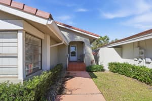 2842 Kelly Brooke Lane, Deerfield Beach, FL 33442 - MLS#R11166804