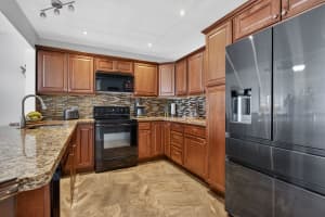 4751 21st Street, Lauderhill, FL 33313 - MLS#R11166811