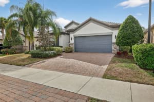 540 Monet Drive, Port Saint Lucie, FL 34984 - MLS#R11166812