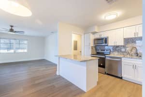 114 Lakeside Drive, Lake Worth Beach, FL 33460 - MLS#R11166835