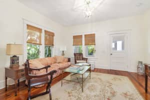 1211 Florida Avenue, West Palm Beach, FL 33401 - MLS#R11166840