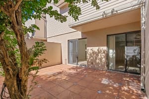 600 Executive Center Drive, West Palm Beach, FL 33401 - MLS#R11166870