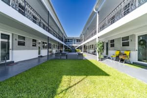 302 Lake Osborne Drive, Lake Worth Beach, FL 33461 - MLS#R11166888