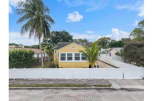 608 El Vedado, West Palm Beach, FL 33405, West Palm Beach, FL 33405 - MLS#R11166941