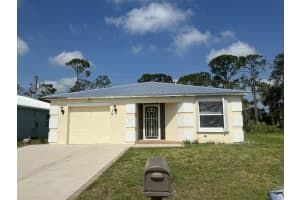 16 Rio De Palmas, Fort Pierce, Fl 34951, Fort Pierce