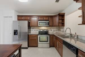 4330 Lucerne Villas Lane, Lake Worth, FL 33467 - MLS#R11166975