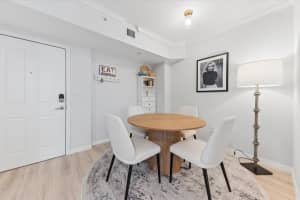 600 Dixie Highway Highway, West Palm Beach, FL 33401 - MLS#R11166986