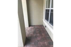 398 Lake Monterey Circle, Boynton Beach, FL 33426 - MLS#R11166987