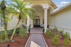 4450 Long Bay Drive, Palm City, FL 34990 - MLS#R11167115