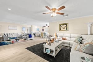 4 Stratford Drive, Boynton Beach, FL 33436 - MLS#R11167128