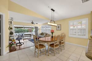 8323 Old Forest Road, Palm Beach Gardens, FL 33410 - MLS#R11167133