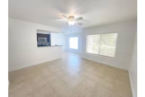 815 Boynton Beach Boulevard, Boynton Beach, FL 33426 - MLS#R11167136