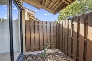 8042 21st Place, Davie, FL 33324 - MLS#R11167153