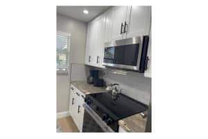 922 South Drive C, Delray Beach, FL 33445, Delray Beach, FL 33445 - MLS#R11167169