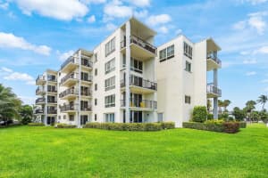 1206 Lake Drive, Lantana, FL 33462 - MLS#R11167175