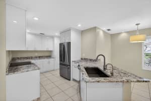 512 Ocean Dunes Circle, Jupiter, FL 33477 - MLS#R11167187