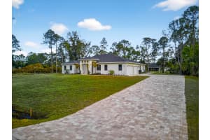 14736 69th Street, Loxahatchee, FL 33470 - MLS#R11167222