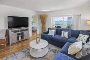 2936 Lake Shore Drive 310, Riviera Beach, Fl 33404, Riviera Beach