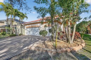 876 Gazetta Way, West Palm Beach, FL 33413 - MLS#R11167253