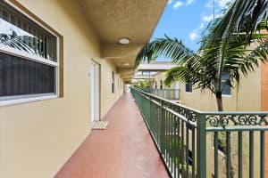 1620 Presidential Way, West Palm Beach, FL 33401 - MLS#R11167255
