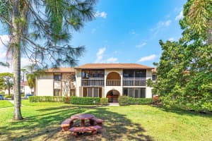 314 Knotty Pine Circle, Greenacres, FL 33463 - MLS#R11167278