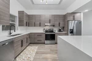 1640 Presidential Way, West Palm Beach, FL 33401 - MLS#R11167279