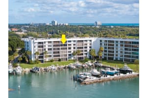 1748 Jupiter Cove Drive, Jupiter, FL 33469 - MLS#R11167325