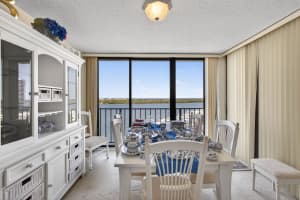 124 Lakeshore Drive, North Palm Beach, FL 33408 - MLS#R11167359