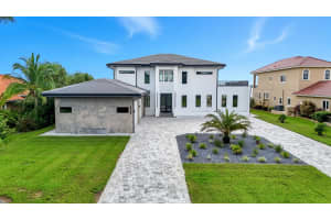 6390 River Club Court, North Fort Myers, FL 33917 - MLS#R11167378