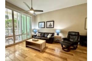 700 Boynton Beach Boulevard, Boynton Beach, FL 33435 - MLS#R11167384