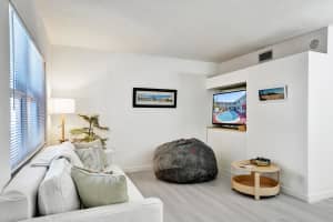 4658 Bougainvilla Drive, Fort Lauderdale, FL 33308 - MLS#R11167402