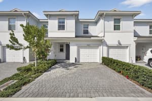 1825 Sandpiper Pointe Place, Deerfield Beach, FL 33442 - MLS#R11167423