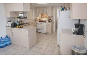 218 Olive Avenue, Port Saint Lucie, FL 34952 - MLS#R11167424