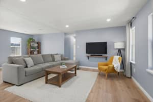 47 Tangerine Avenue, Fort Pierce, FL 34982 - MLS#R11167446