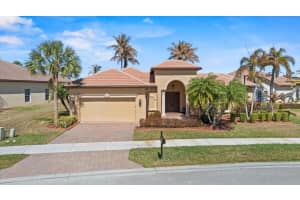 814 Saint Julien Court, Port Saint Lucie, FL 34986 - MLS#R11167449