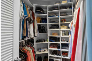 3000 Holiday Drive, Fort Lauderdale, FL 33316 - MLS#R11167451