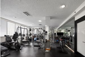 3000 Holiday Drive, Fort Lauderdale, FL 33316 - MLS#R11167451