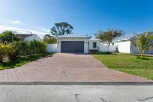 308 4th Street, Jupiter, FL 33458 - MLS#R11167458