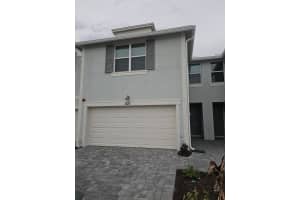 621 Salisbury Circle, Fort Pierce, Fl 34982, Fort Pierce