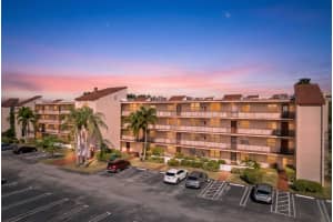 27 Abbey Lane, Delray Beach, FL 33446 - MLS#R11167486