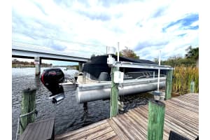 461 Pine Road, Port Saint Lucie, FL 34984 - MLS#R11167538